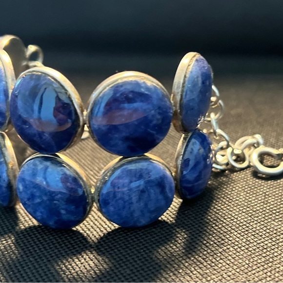 Elegant Blue Stone Bracelet - Picture 3 of 4